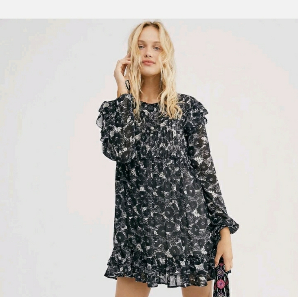 Free people Black White floral Mini Tunic Dress Flirty NEW XS Bohemian Fall HOT